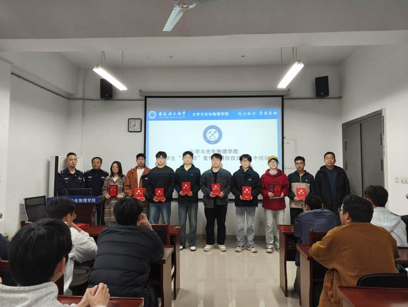 db4798a08abef8b1a57f8ce70293f2ad db4798a08abef8b1a57f8ce70293f2ad